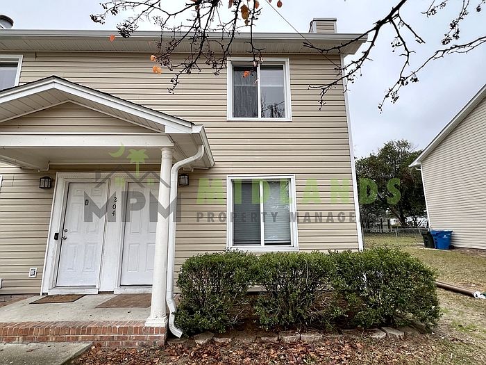 1st image of 204 S Cromwell St APT C