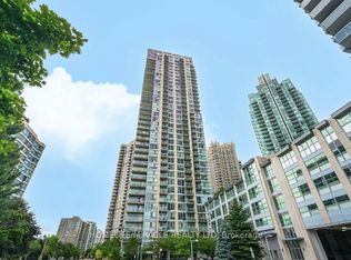 225 Webb Dr #406, Mississauga, ON L5B 4P2