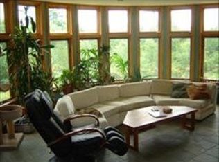 23 Number 6 Rd, Leverett, MA 01054