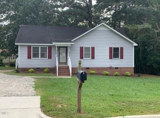 515 W Horne St, Clayton, NC 27520