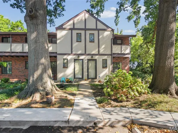 331 Barrington Square Est APT H, Saint Louis, MO 63122