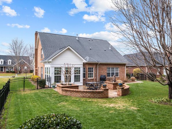 5604 Eric Sustar Ln