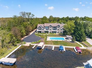 8732 E Smith Dr #E3, Syracuse, IN 46567