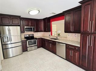 15222 SW 111th St #TOWNHOUSE 15222, Miami, FL 33196