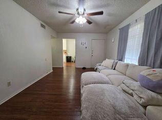 110 Texas Ave, Gilmer, TX 75645