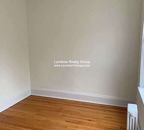 5th image of 4356 N Winchester Ave APT 3