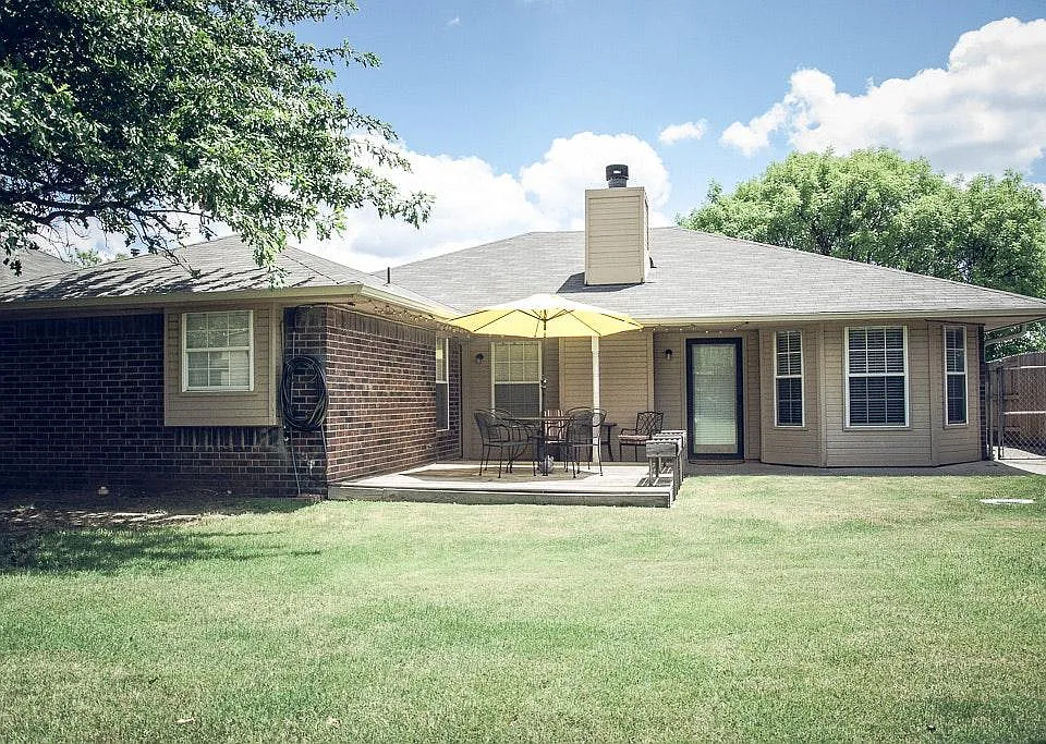 Grassland Dr