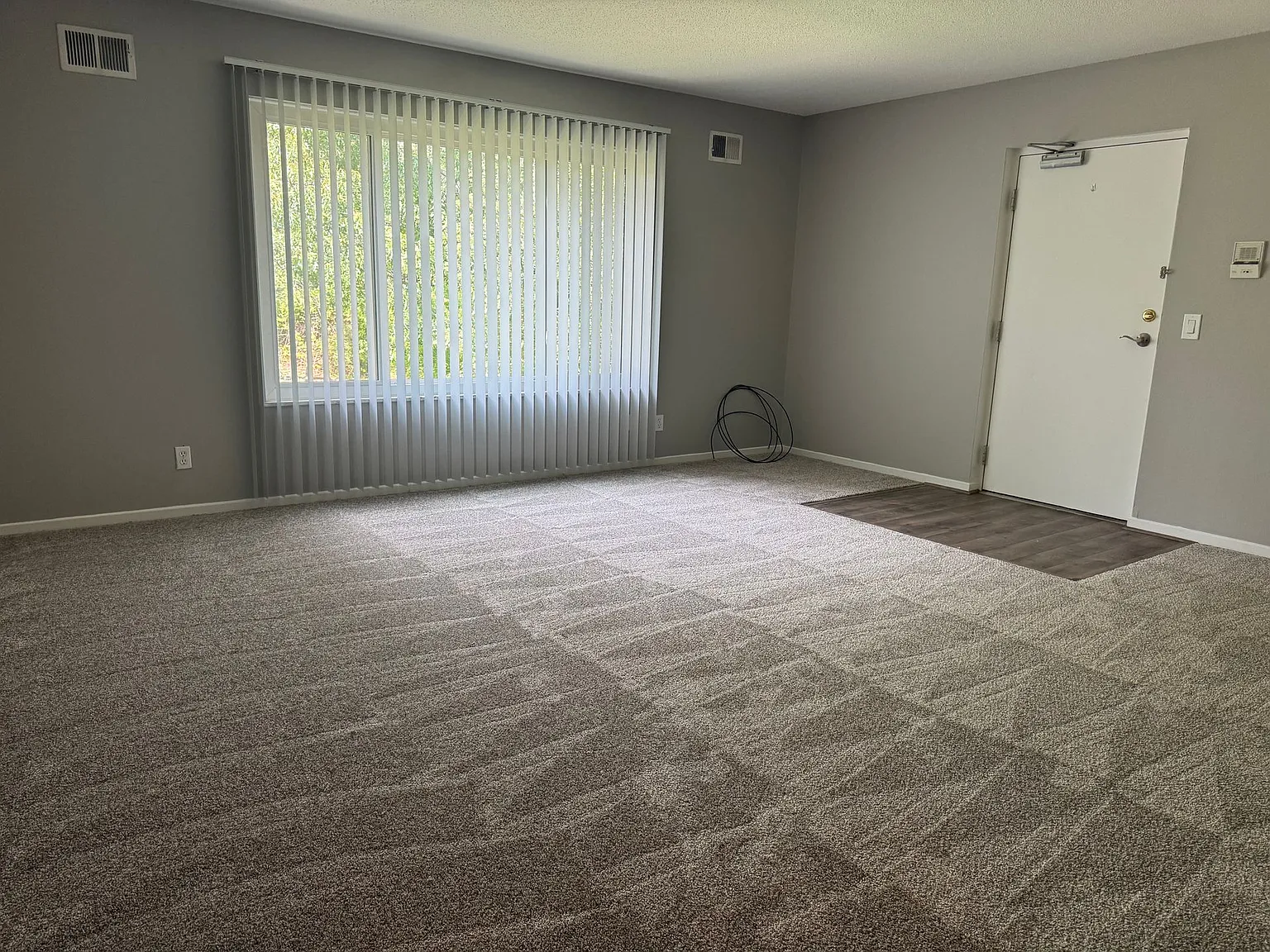 Goodhue Apartments — Photo 2