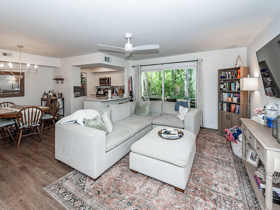 1st image of 1873 Montclair Dr Unit A
