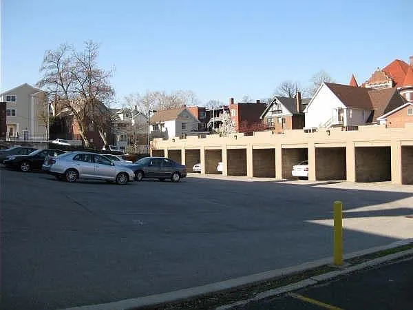 3425 Michigan Ave — Photo 10