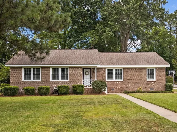 2700 Buckingham Rd NW, Wilson, NC 27896
