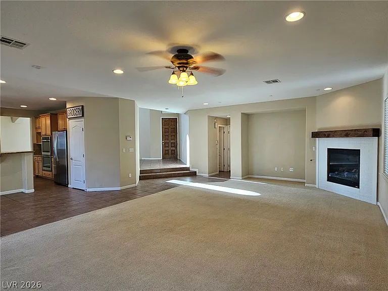 10012 Madison Walk Ave — Photo 10