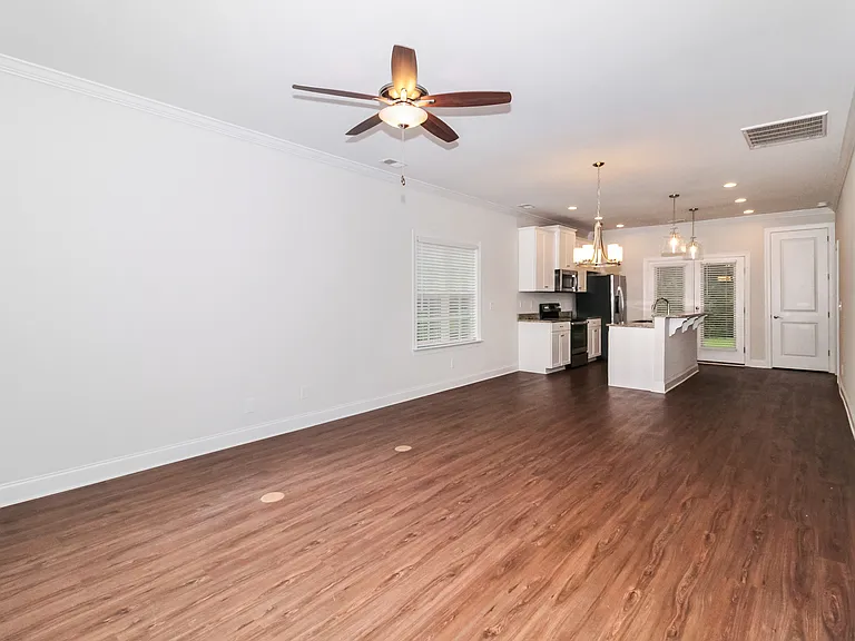 68 Highland Forest Cir #1 — Photo 7
