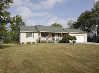 15280 Brooklodge Rd, Hickory Corners, MI 49060