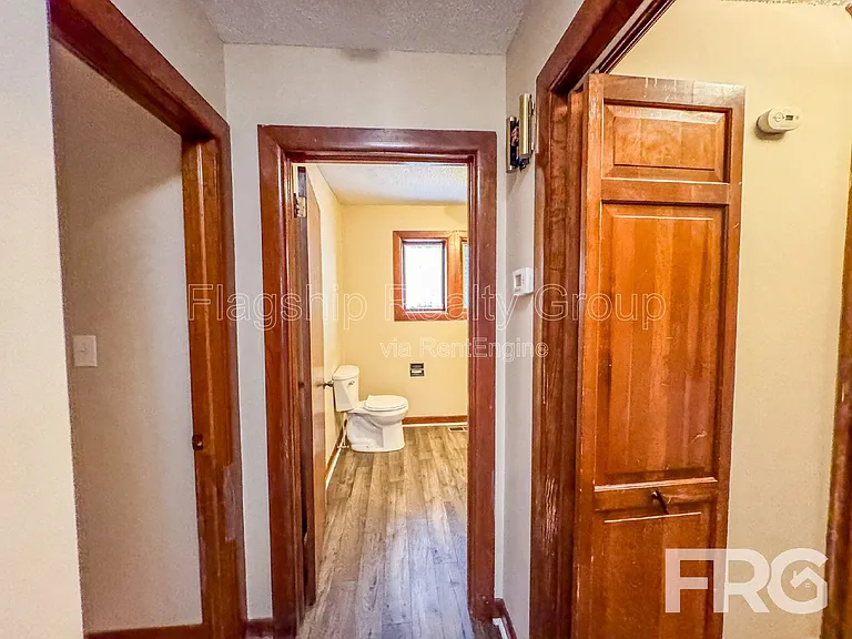 1228 Forest Acres Dr — Photo 12