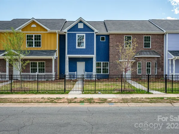 2029 Catherine Simmons Ave, Charlotte, NC 28216