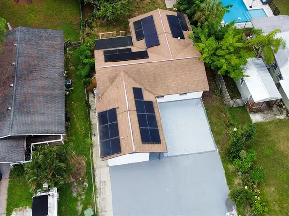 2554 Novus St, Sarasota, FL 34237