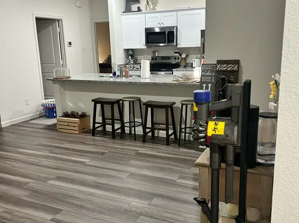 833 Lexington Ln, Nevada, TX 75173