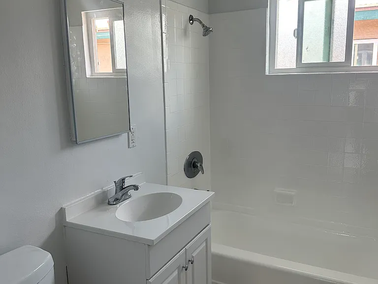 9154 Stewart and Gray Rd — Photo 15