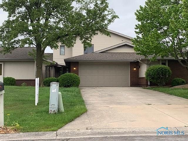 1st image of 774 Deerwood Dr