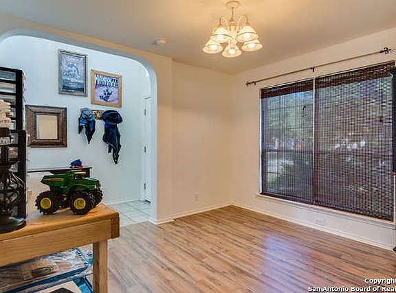 5th image of 257 Val Verde Dr