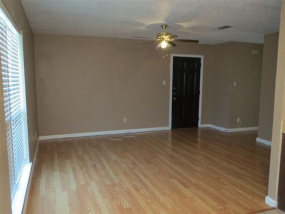 3rd image of 141 W Canton St #G