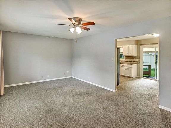 4th image of 1717 4th St