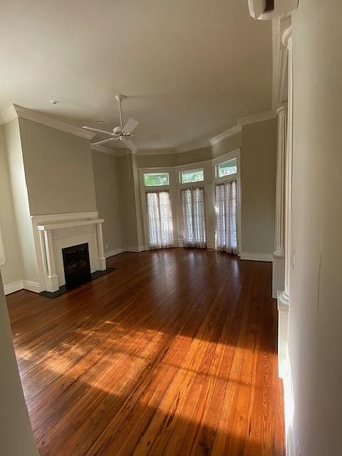 Double parlor