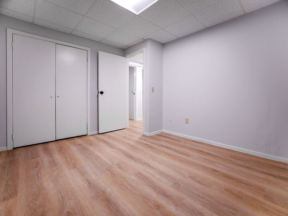 Building Photo 5