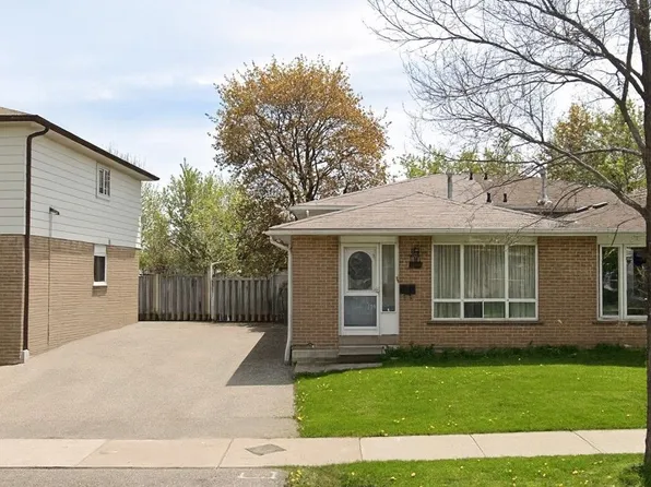 242 Archdekin Dr, Brampton, ON L6V 1Z2
