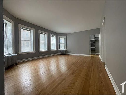 1st image of 6920 S Oglesby Ave #2021