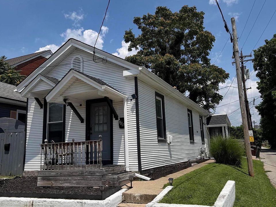 1st image of 209 Davies St