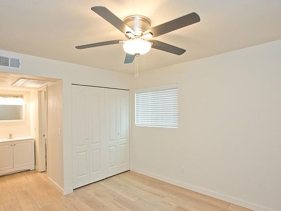 3rd image of 1340 E Highland Ave