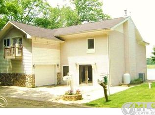5930 Silver Birch Rd, Ortonville, MI 48462