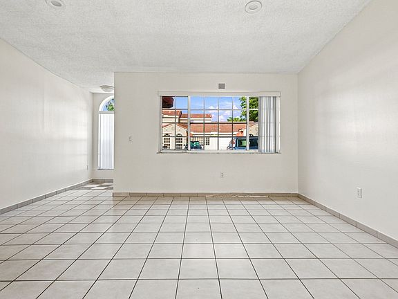 4th image of 6958 NW 166th Ter