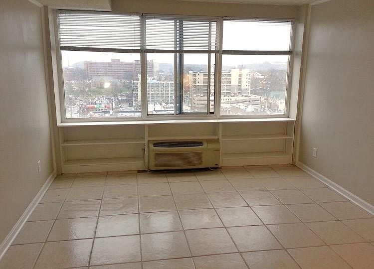 2nd image of 1700 W Clinch Ave APT 509