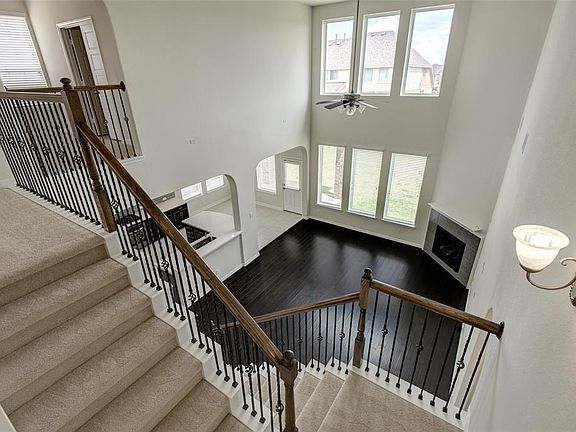 5th image of 20718 Slate Ct