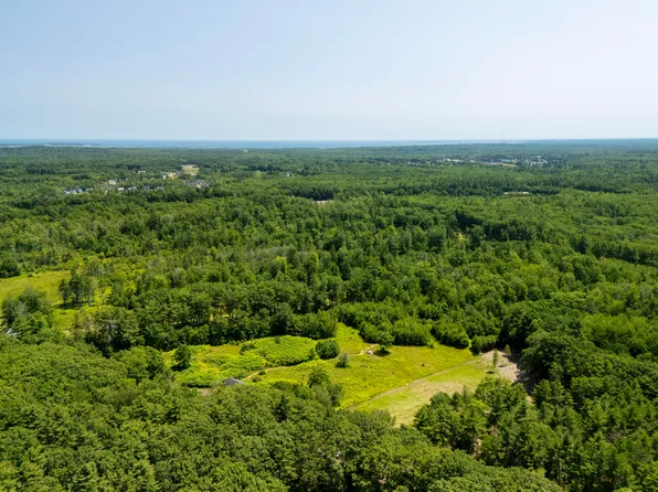 14 Ash Swamp Road, Scarborough, ME 04074