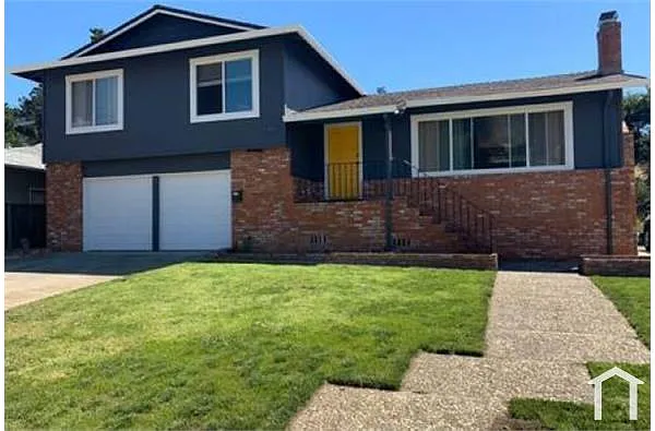 48 Montwood Way photo 1