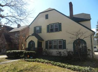 2443 Pemberton Dr, Toledo, OH 43606