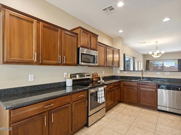 5th image of 36977 W MONDRAGONE Lane