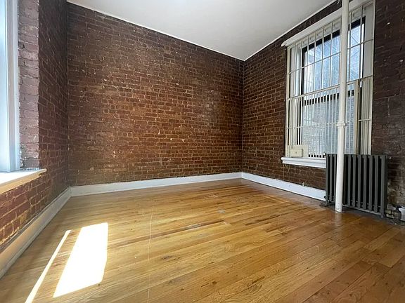 2nd image of 217 E 22nd St APT 3