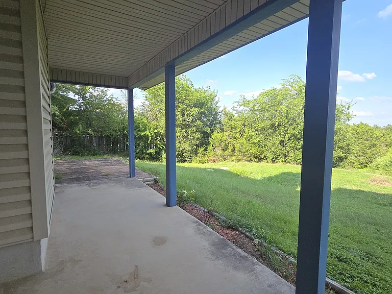 626 Solo St — Photo 26