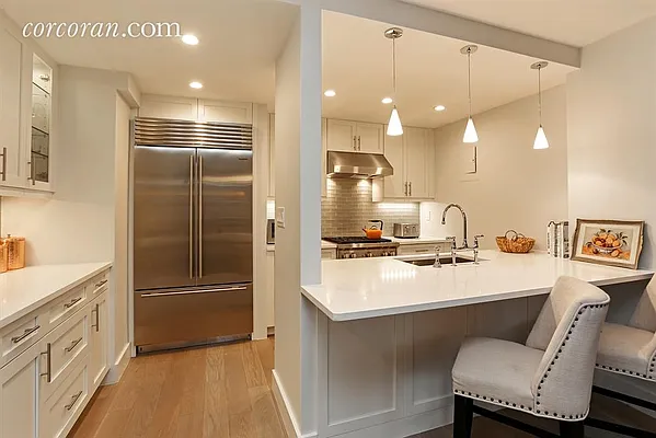 Sold by Corcoran | media 14