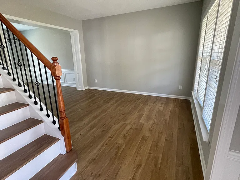 2310 Vistoria Dr — Photo 4