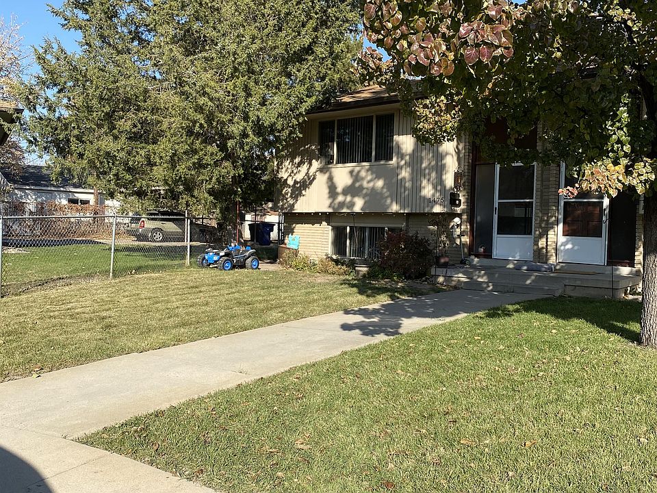 1st image of 1475-1477 Brooklane Cir #1475
