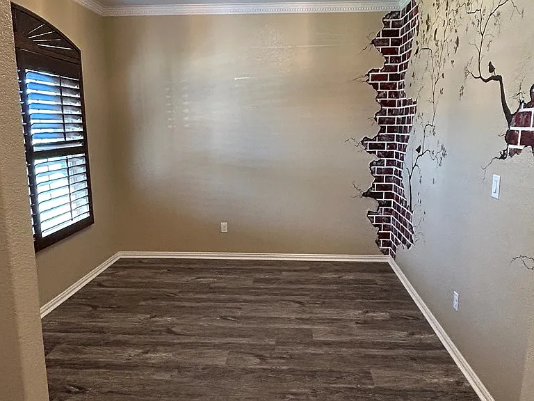 6918 Brooks Ranch Rd — Photo 2