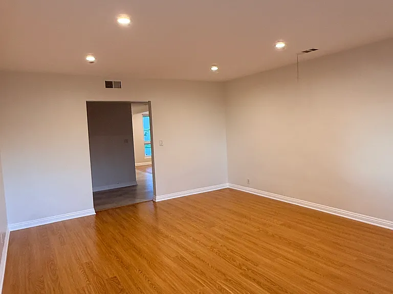 410 N Canyon Blvd — Photo 21