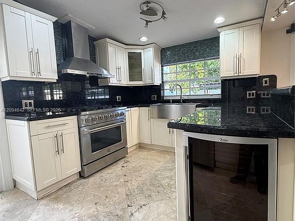 4th image of 3889 NW 5th St