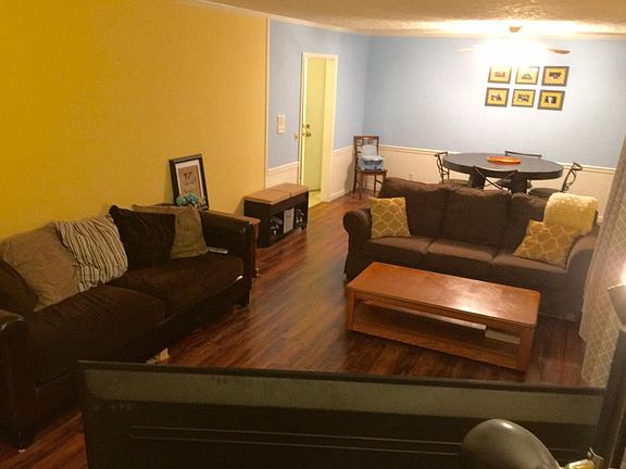 2nd image of 197 Hickory Hollow Dr